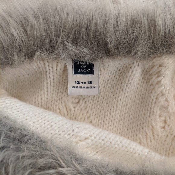 Baby cape - Picture 4 of 4